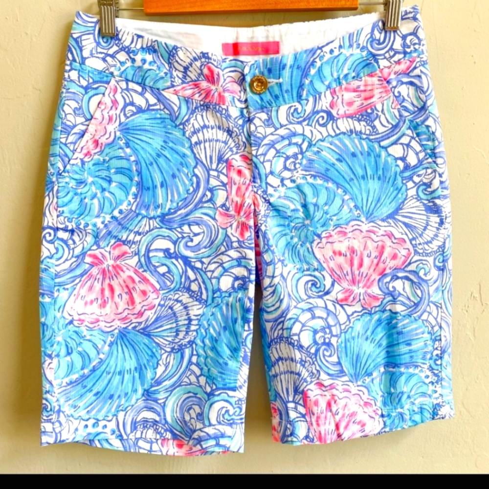 Lily Pulitzer chipper short NWOT
